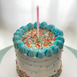کیک تولد فروشگاه کیدز 24